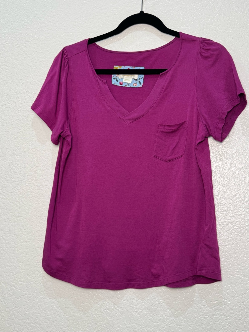 Maeve Anthropologie Womens S Fuchsia Magenta V Neck Pocket Tee T-Shirt Cotton